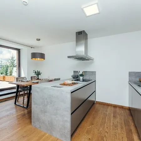Luxury Adelka Apartment Špindlerŭv Mlýn