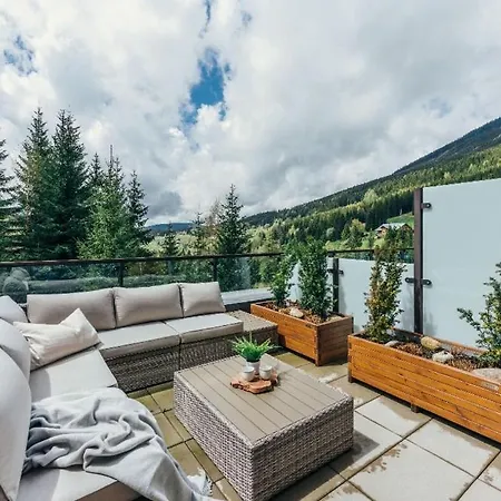 Luxury Adelka Apartamento *